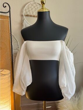ZARA - Like New